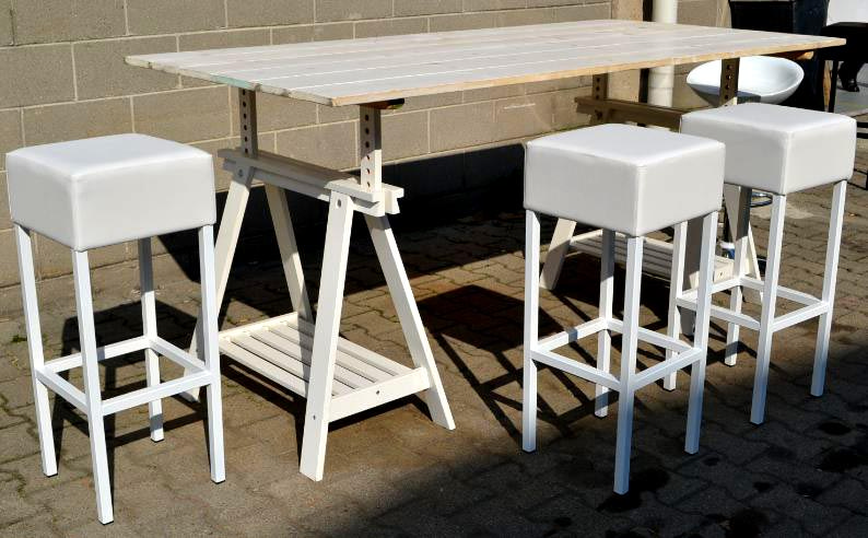 Noleggio Tavolo Shabby Chic mangia in piedi a Milano